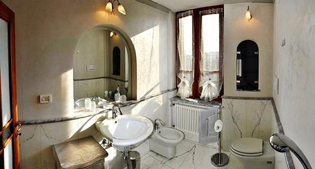 Villa Beatrice Лонато Экстерьер фото