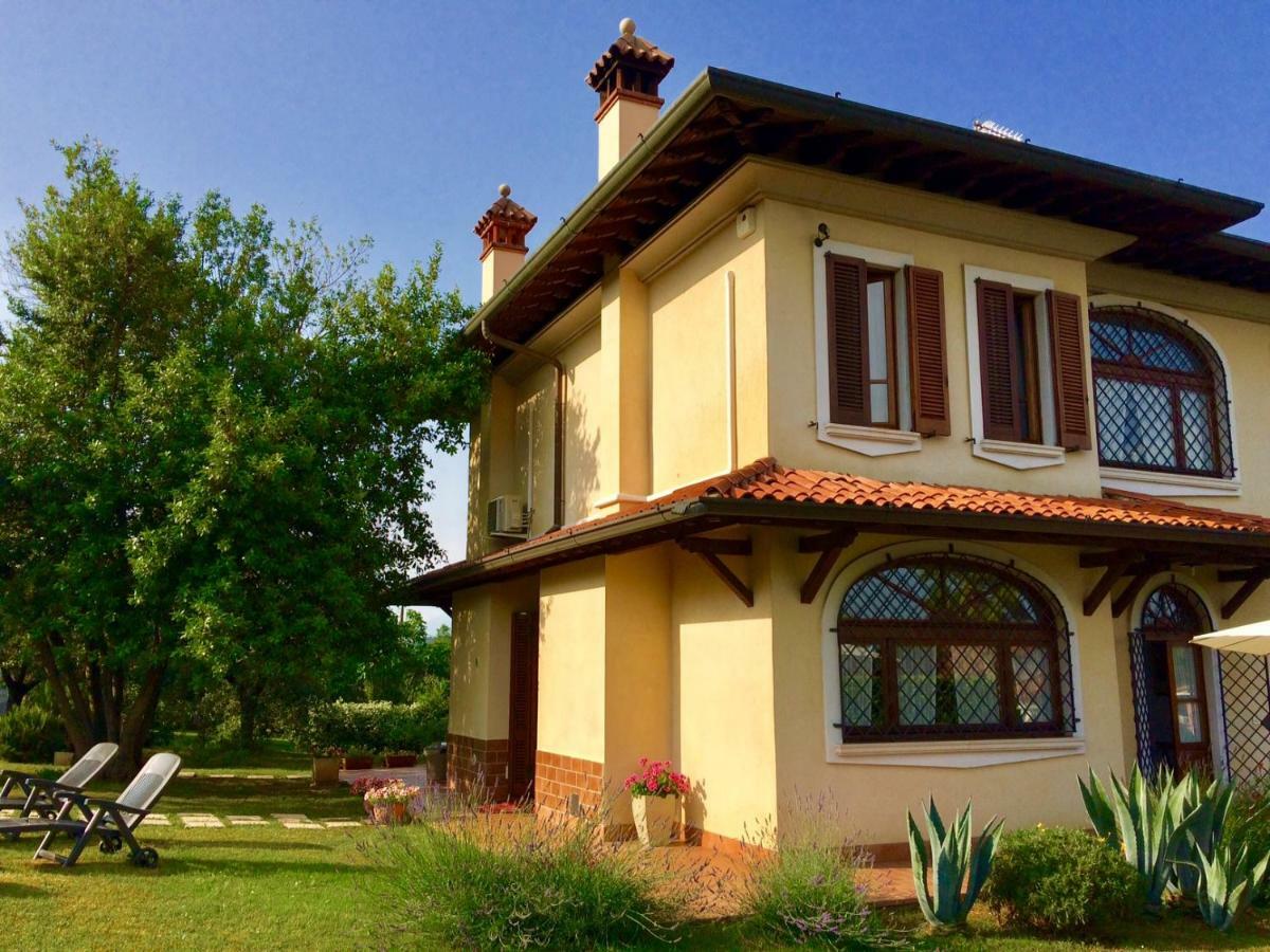 Villa Beatrice Лонато Экстерьер фото